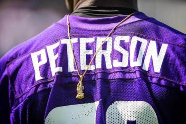 When will Adrian Peterson be back? The odds on a fantasy football return in