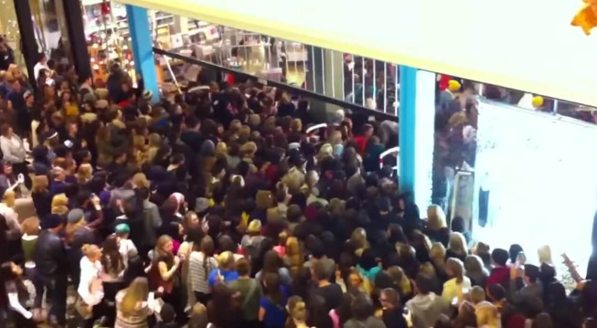 VIDEO: Revisiting Black Friday craziness