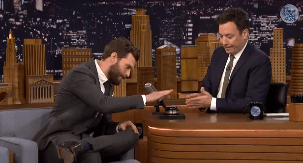 Video: Jamie Dornan reads ‘Fifty Shades of Grey’ in funny accents