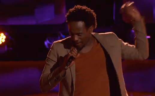 Video: Anthony Riley scores the fastest four chair turnaround in ‘Voice’