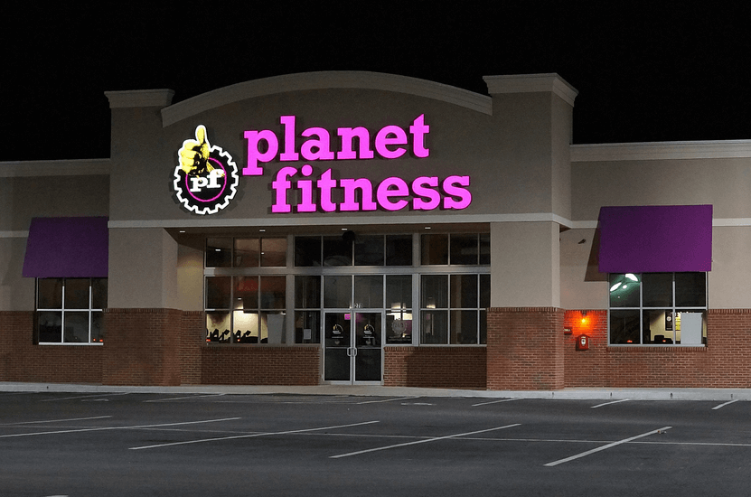 Planet Fitness cancels woman’s membership after complaining about trans woman