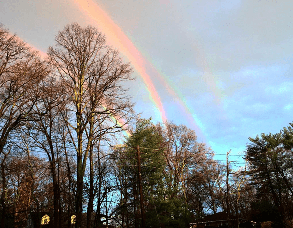 PHOTO: Long Island woman spots ‘quadruple rainbow’ during morning commute