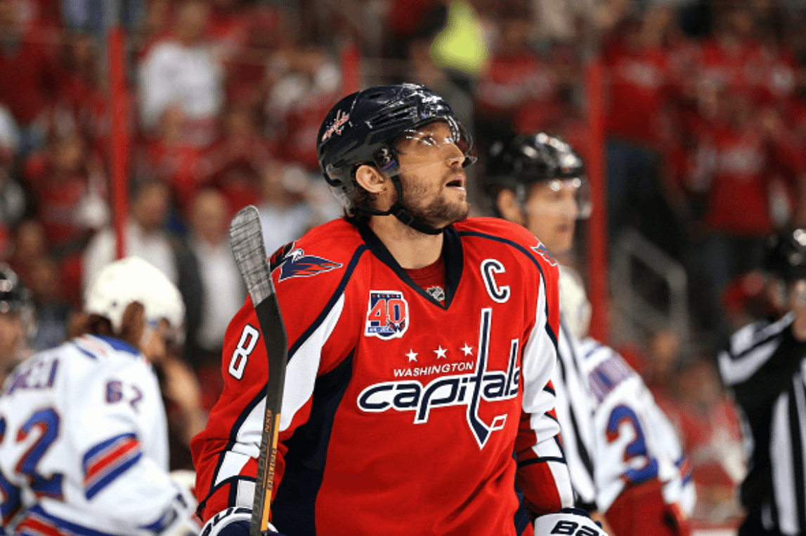 Alex Ovechkin grabs centerstage in star-studded Rangers-Capitals series