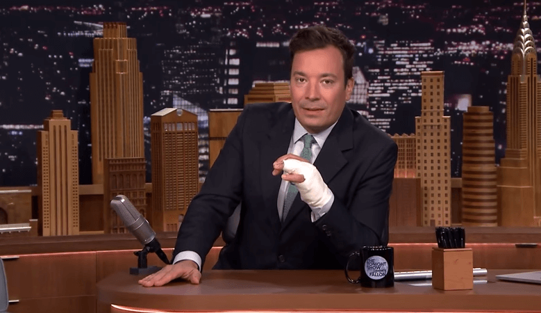 Video: Jimmy Fallon explains his finger injury