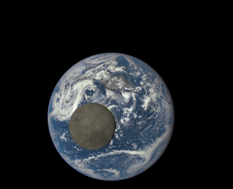NASA images show dark side of the moon
