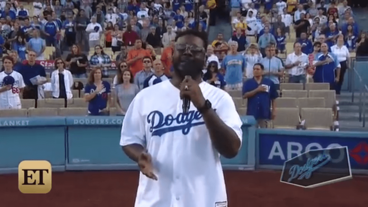 VIDEO: T-Pain sings national anthem without auto-tune