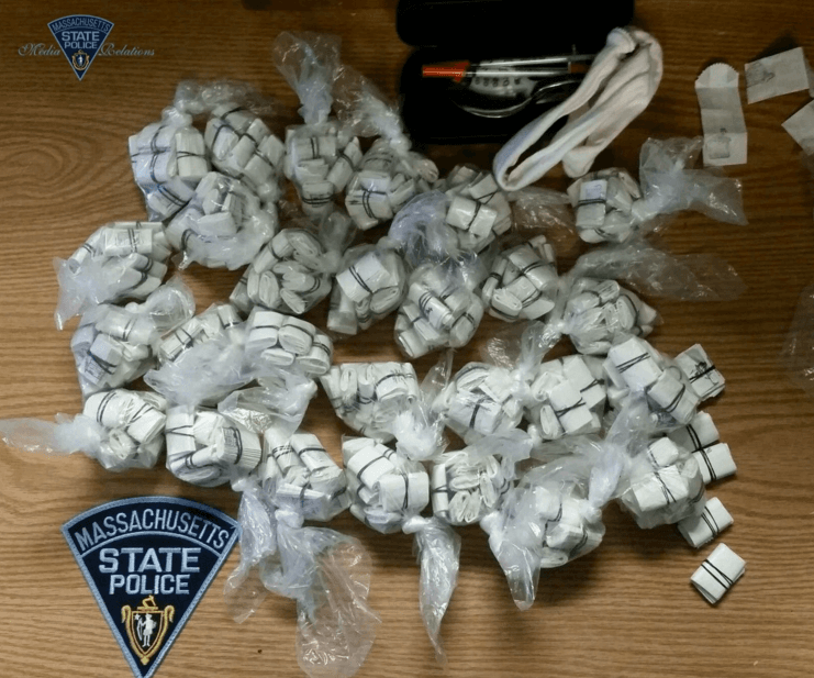 Maine woman busted trafficking 300 bundles of heroin