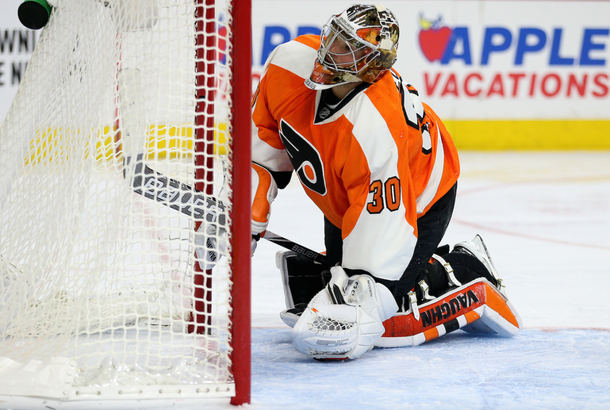 Flyers goalie Michael Neuvirth shows he’s human as frustration mounts
