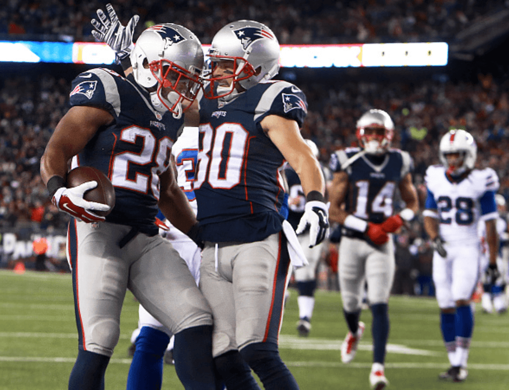 NFL Week 12 Power Rankings: Patriots, Panthers fend off challengers