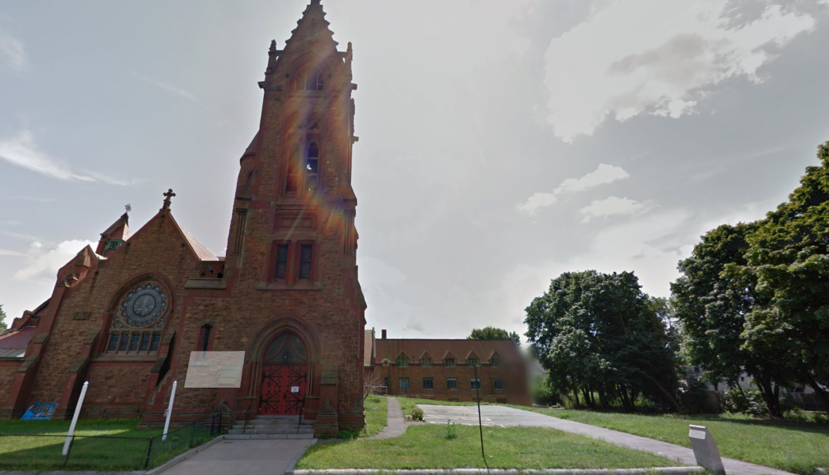 Man shot behind church in Lynn
