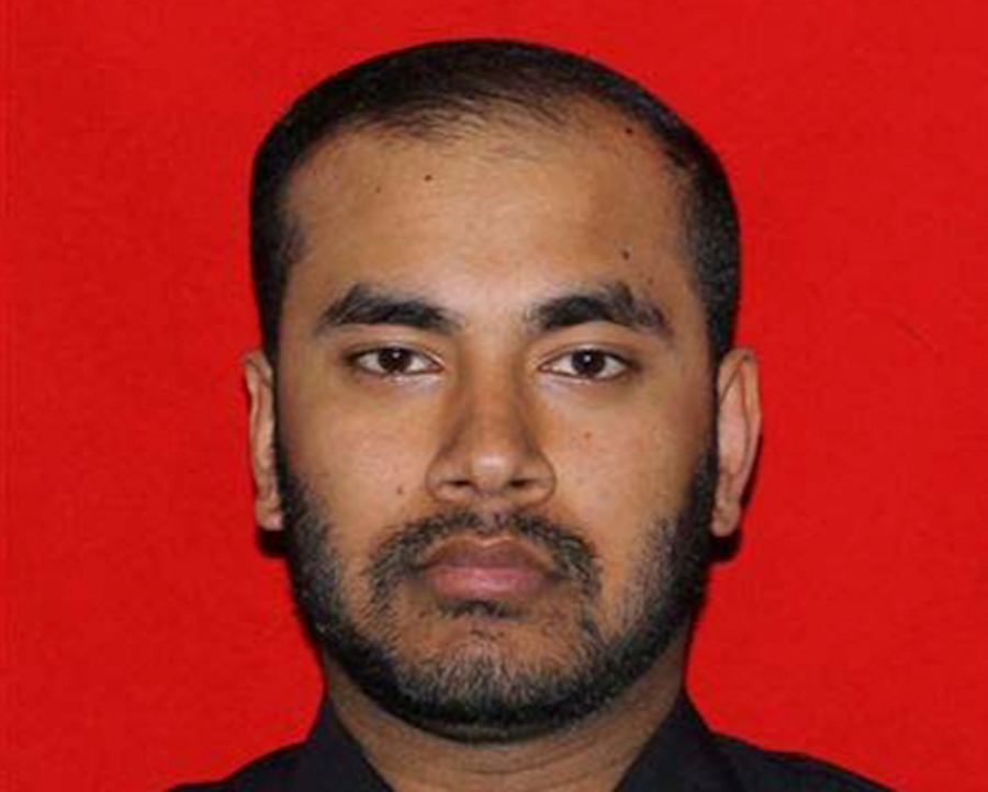Rikers Island guard charged with smuggling drugs