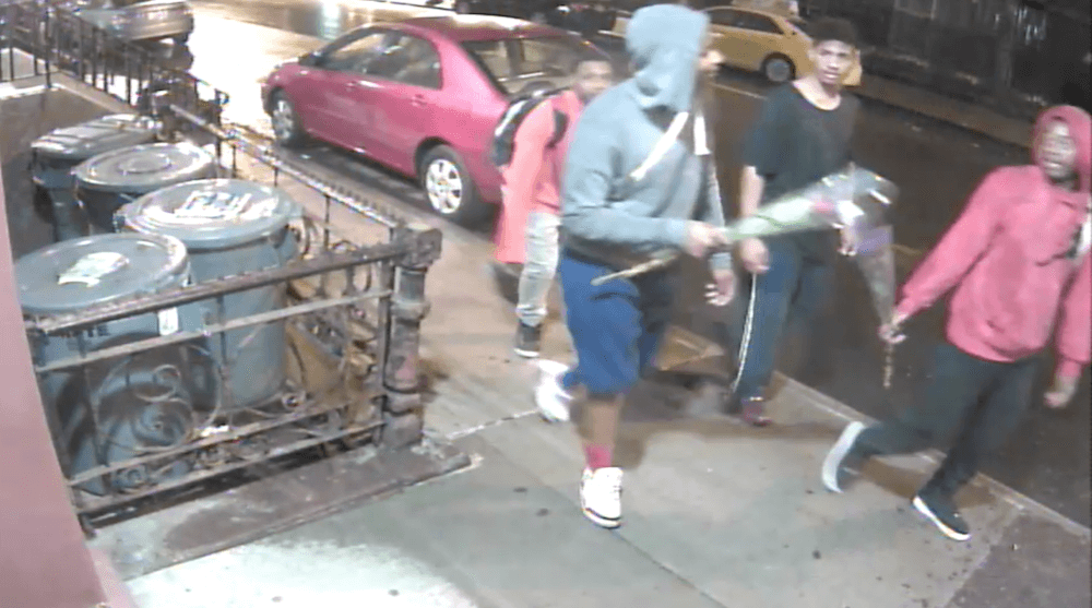 Video shows group wanted for violent attacks on Midtown Manhattan street