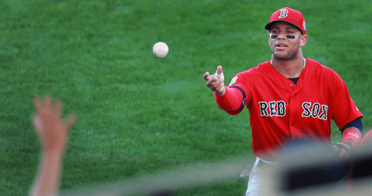 Red Sox prospect watch: Yoan Moncada, Andrew Benintendi slaying in Salem