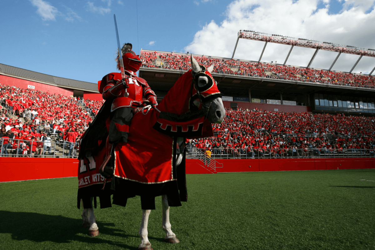 Rutgers horse Lord Nelson dies at 42