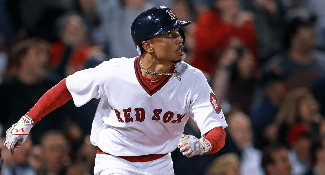 Mookie Betts continues his strong start to 2015 Red Sox season