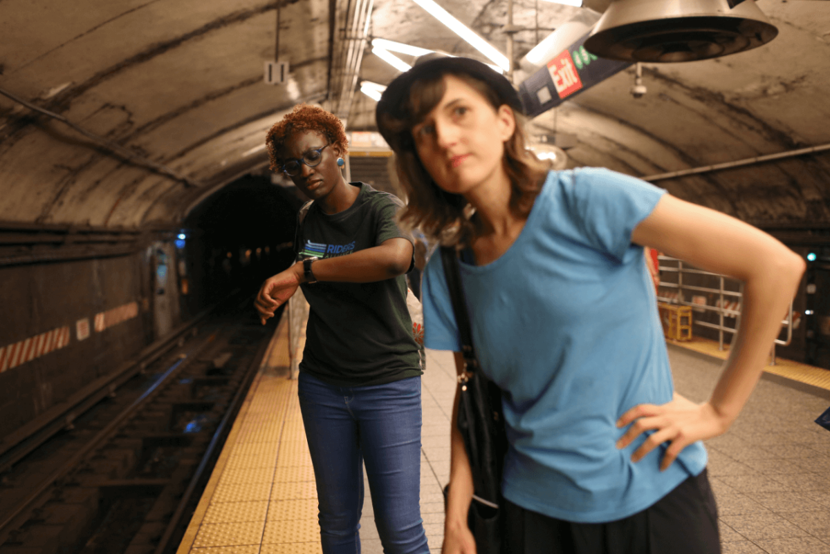 Subway activists bring horror stories to Gov. Cuomo’s doorstep