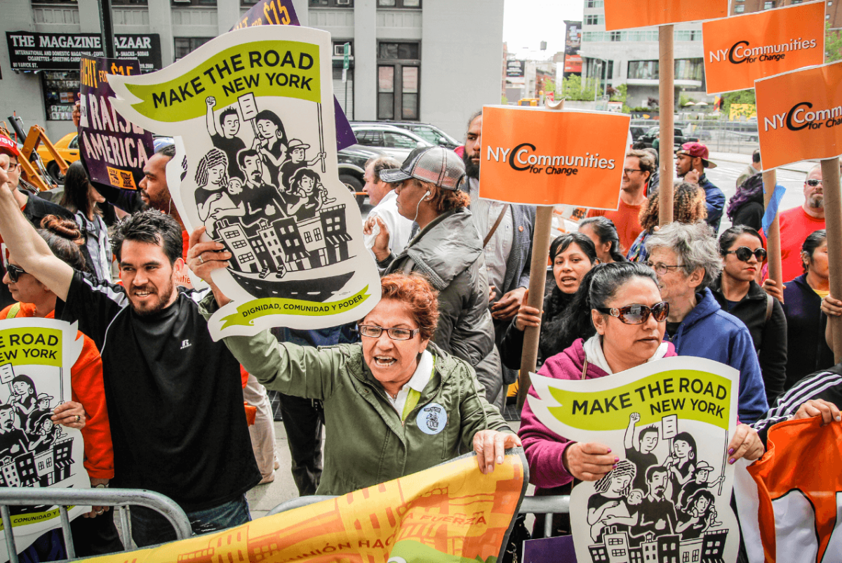 Fast food workers rally outside wage board meeting in Manhattan