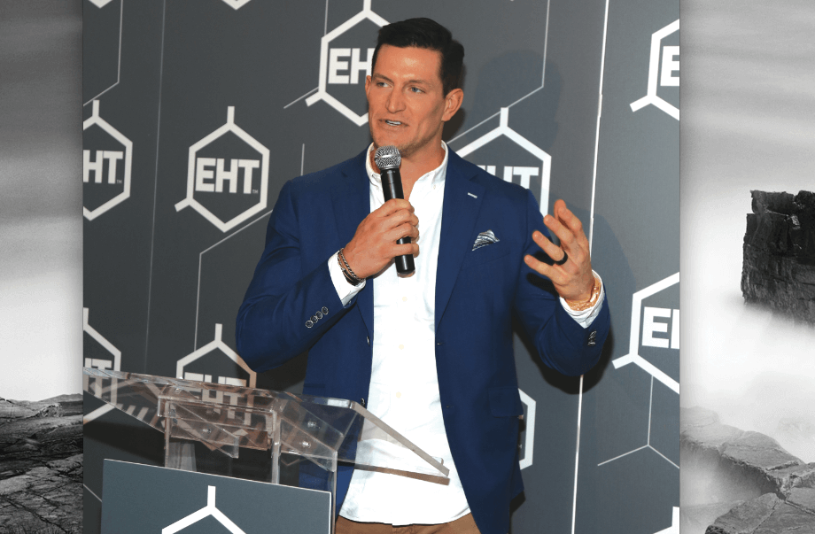What did Steve Weatherford say about Eagles QBs Sanchez, Bradford, Tebow?