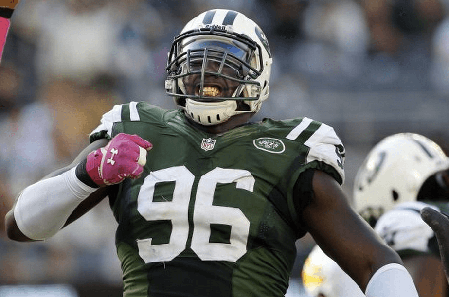 Jets’ Muhammad Wilkerson shows up to training camp, speaks to media