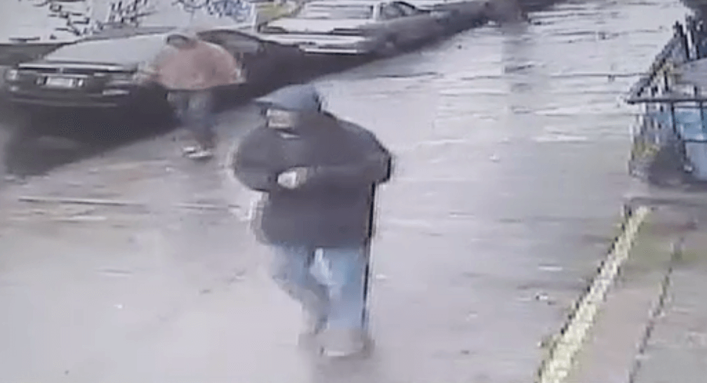 Armed men tie up victim, get away with over $13K from store: Police