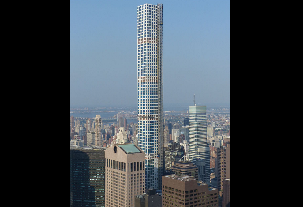 Tallest residential building in the Western Hemisphere records first sale