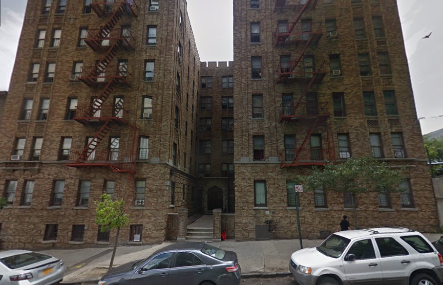 Infant found unresponsive in Bronx apartment