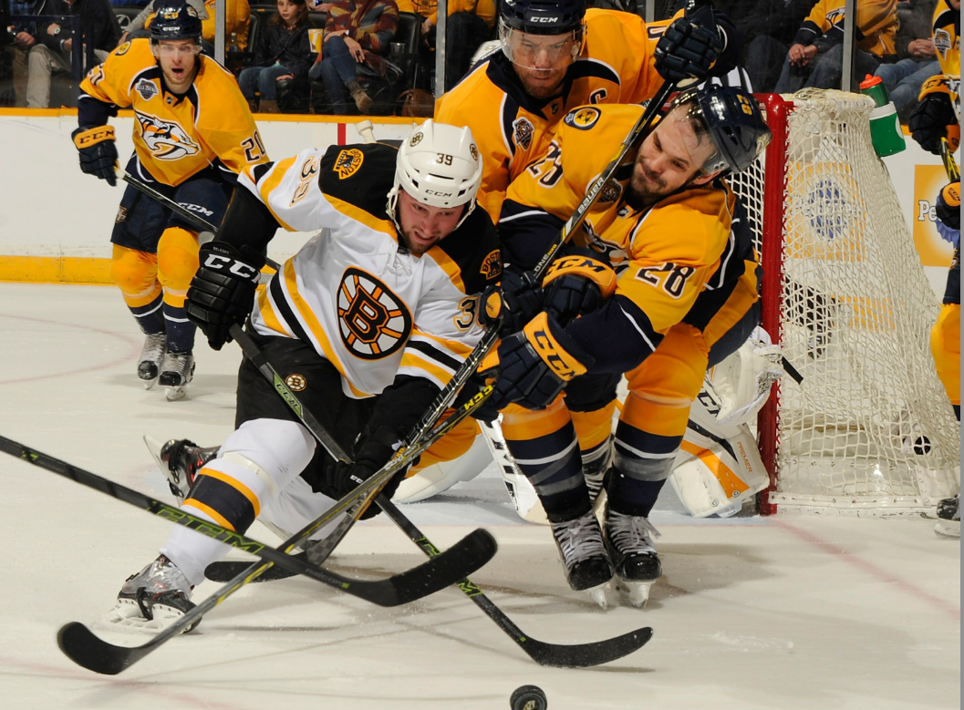 Burke: The Bruins are again the black (and gold) sheep of Boston