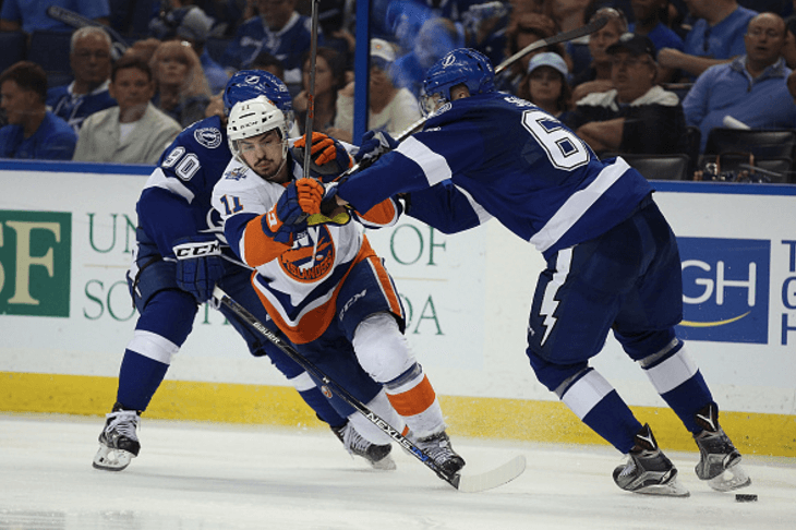 Islanders falter in Game 2 as series heads to New York tied at 1