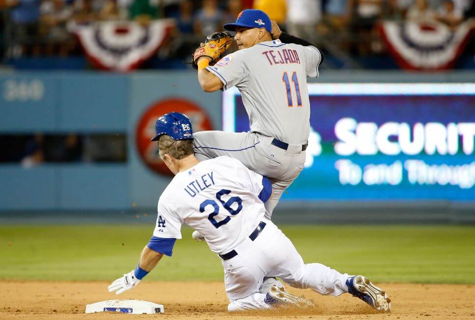 Ruben Tejada fractures fibula in Mets’ loss to Dodgers