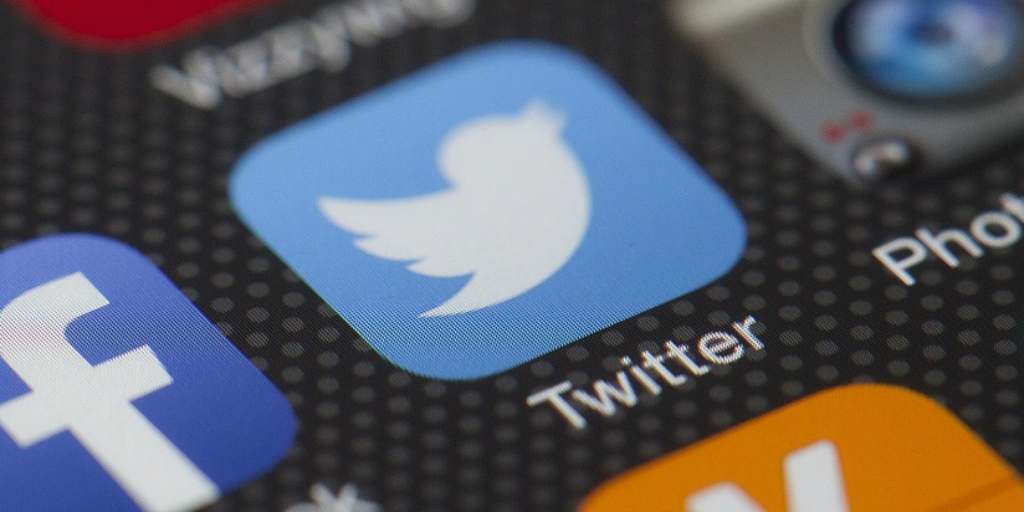 Twitter stock continues downward spiral after 10k character proposal