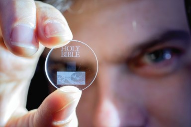 ‘Superman crystal’ can store data for billions of years