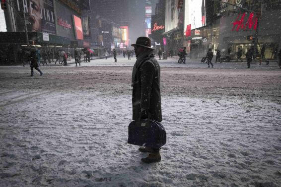 Oy! NY snow forecast calls for one inch Thurs. night, up to 12 inches on