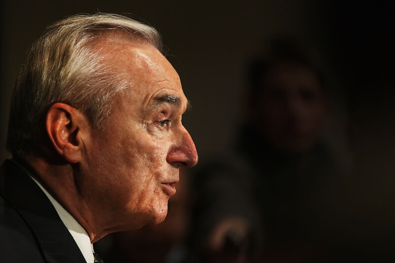 Bratton calls city’s settlement with knife-wielding suspect ‘outrageous’