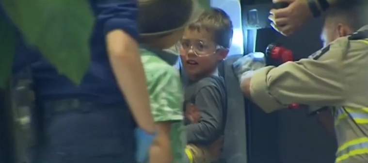 4-year-old boy gets arm stuck in first vending machine he’s ever seen