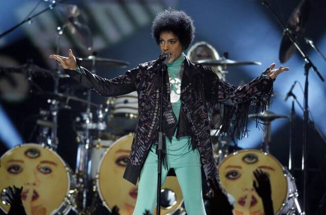 No ‘obvious signs of trauma’ in Prince death: Sheriff