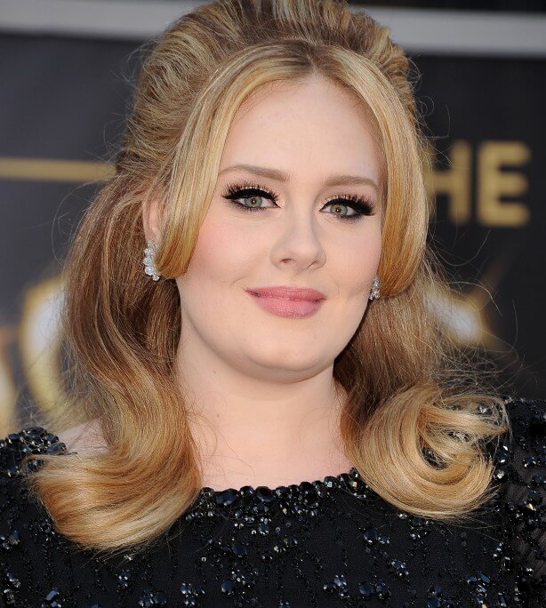 Adele hints at new album with letter to fans