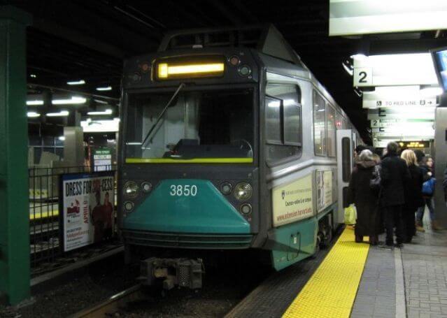 MBTA briefs: Highest-paid T employee made $315,000 this year, 2,500 sign fare