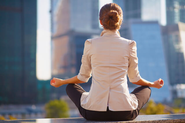 Why meditation makes you more productive than multitasking