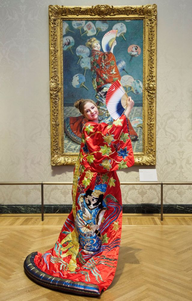 Facing pressure from protestors, MFA ends kimono selfie exhibit