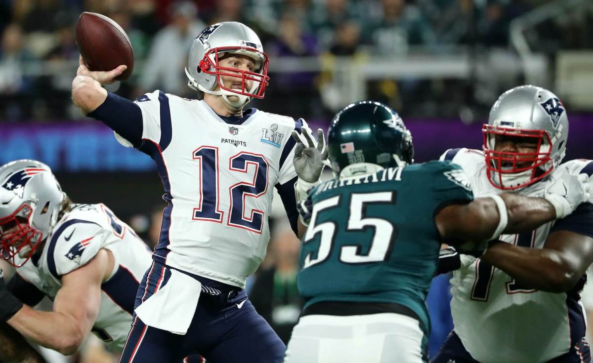 Latest Patriots Eagles spread over under money line total