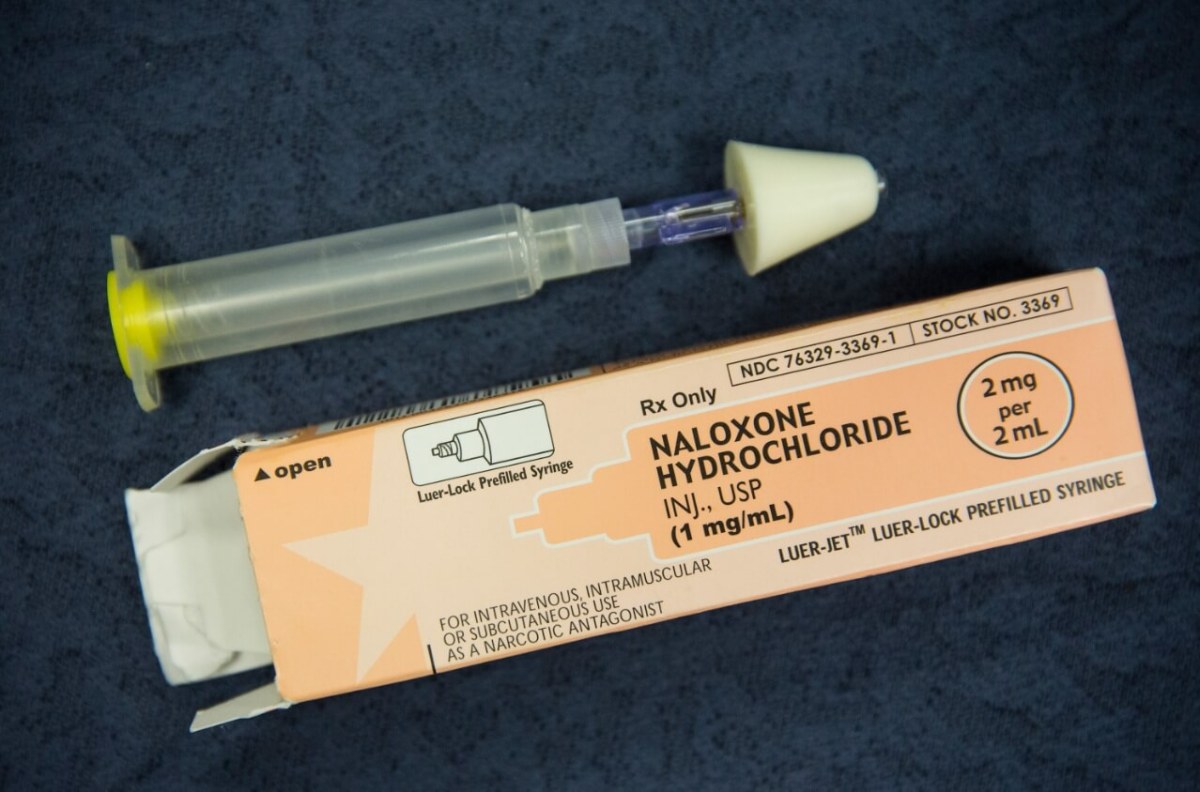 Overdose antidote maker will cut price of life-saving meds