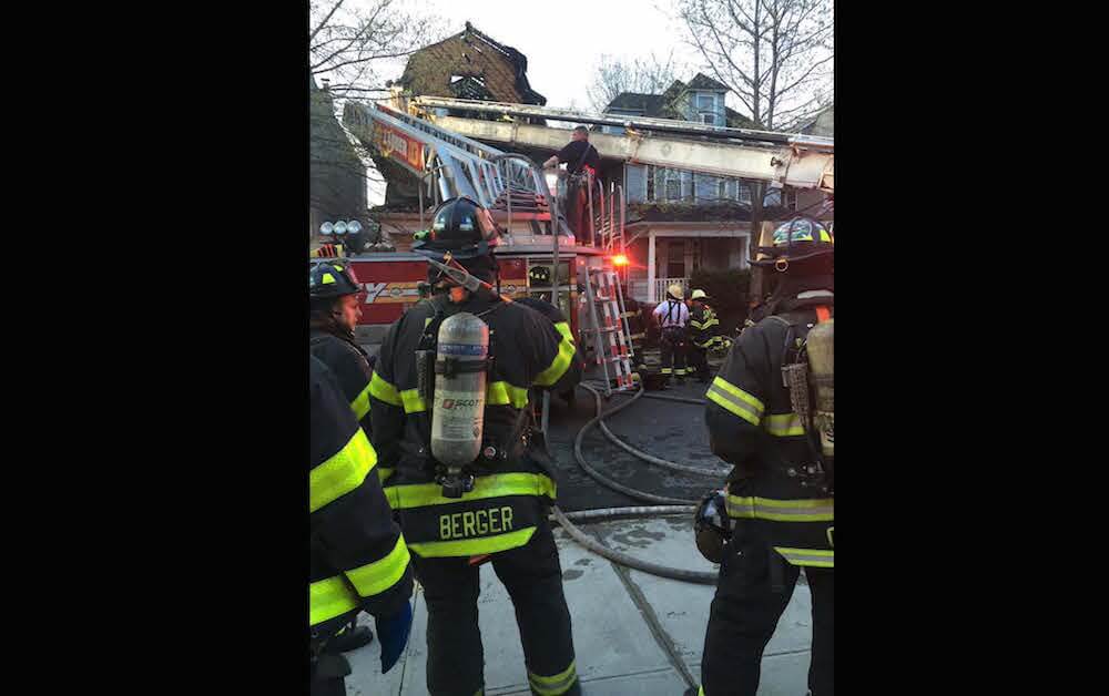 One dead, 7 firefighters injured in Brooklyn fire: FDNY