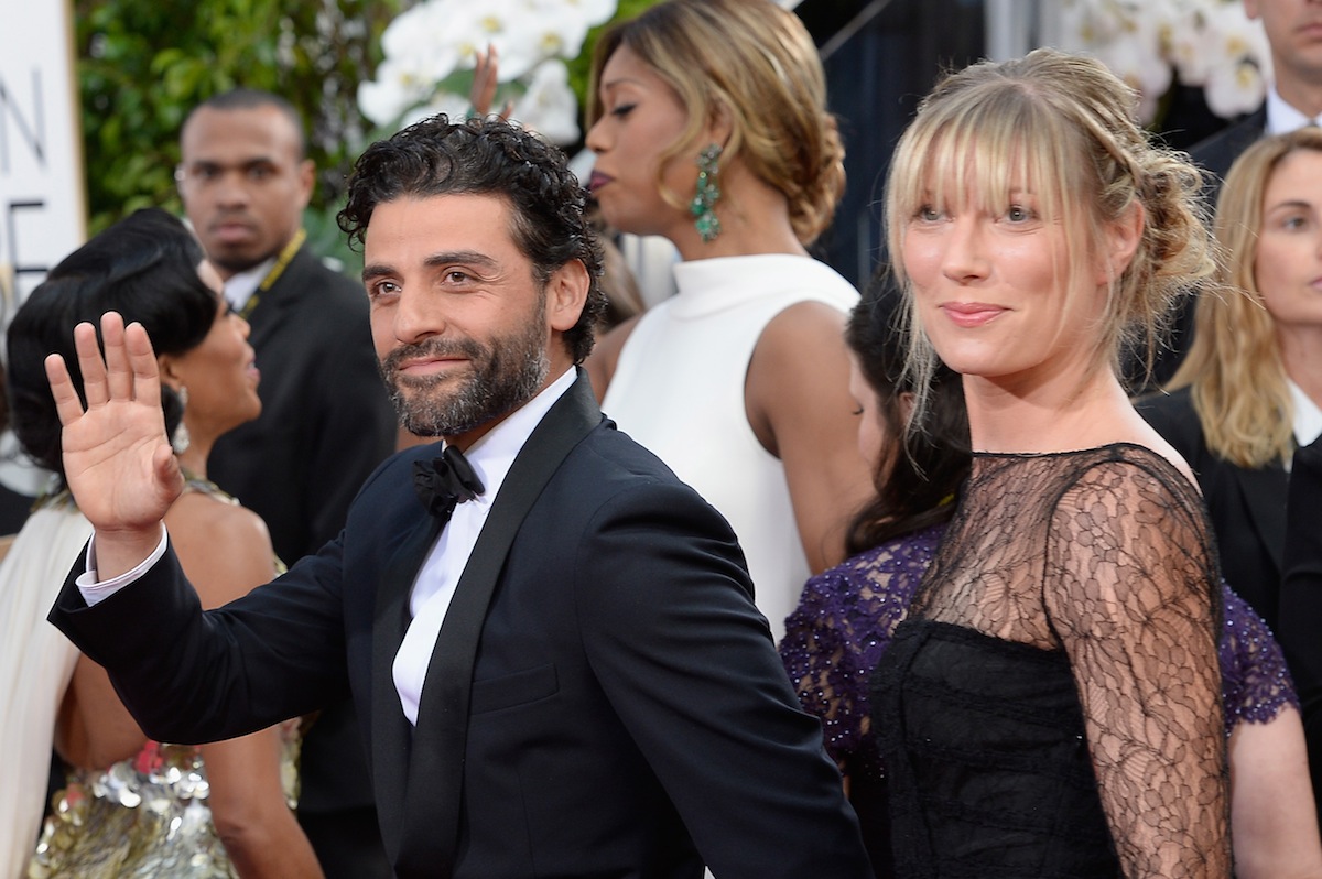 Oscar Isaac forsakes the Internet for his…fiancee? Maybe?