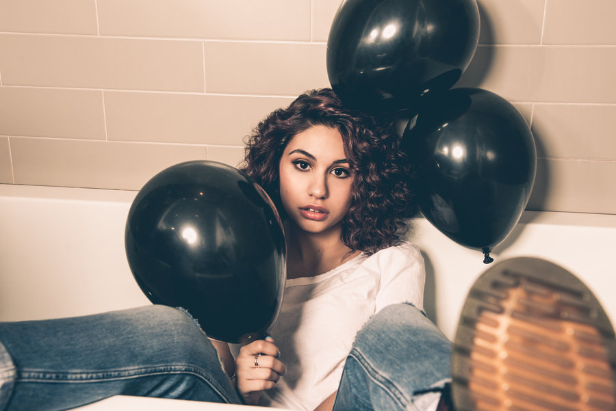 Alessia Cara is not your ‘anti-social pessimist’