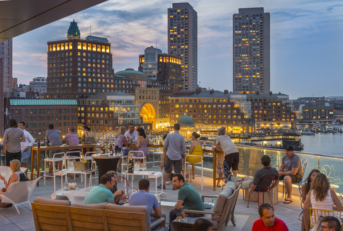 Where to feast —and get the best view — for Illuminate the Harbor