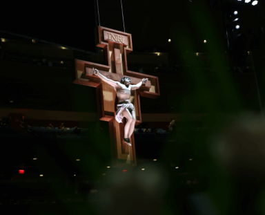 PHOTOS: Pope fever takes over Madison Square Garden