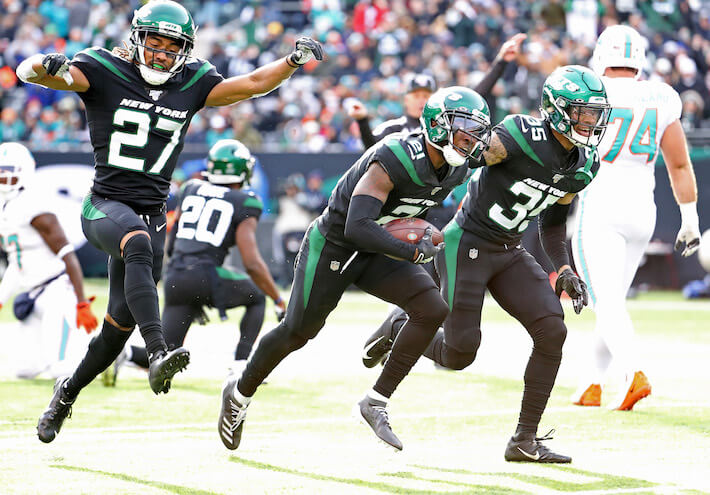 The Jets defeated the Dolphins 22-21 on Sunday afternoon. (Photo: Getty Images)