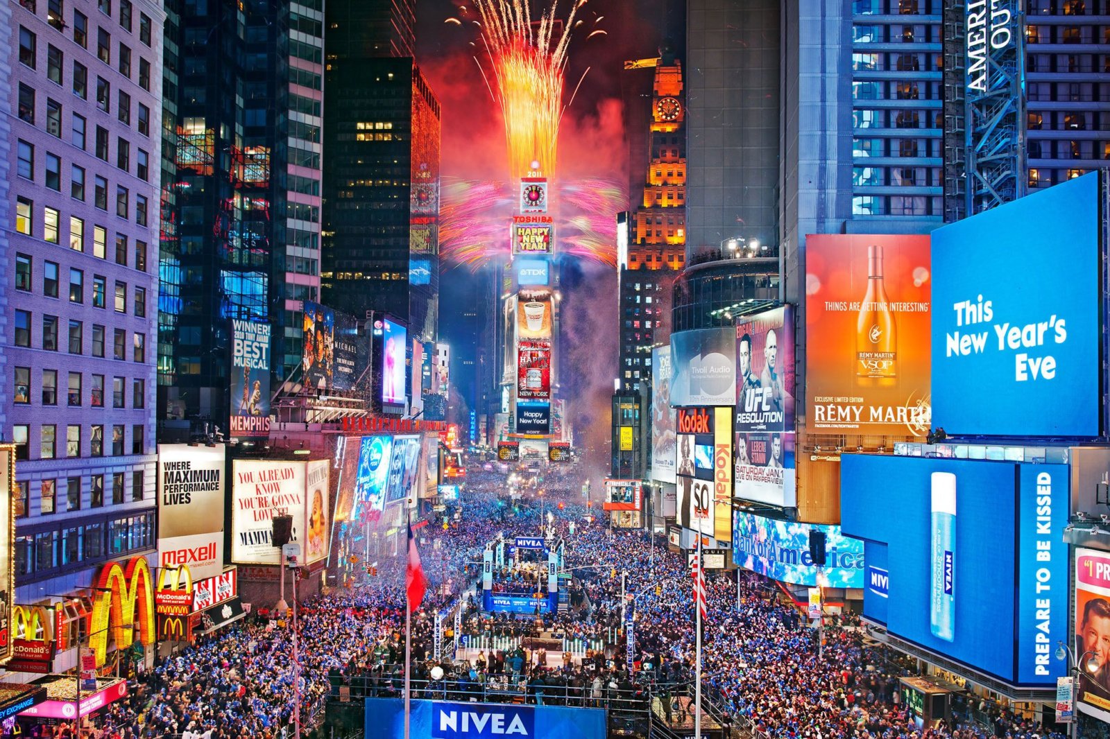 New Year’s Eve in numbers Fun facts about the Times Square ball drop