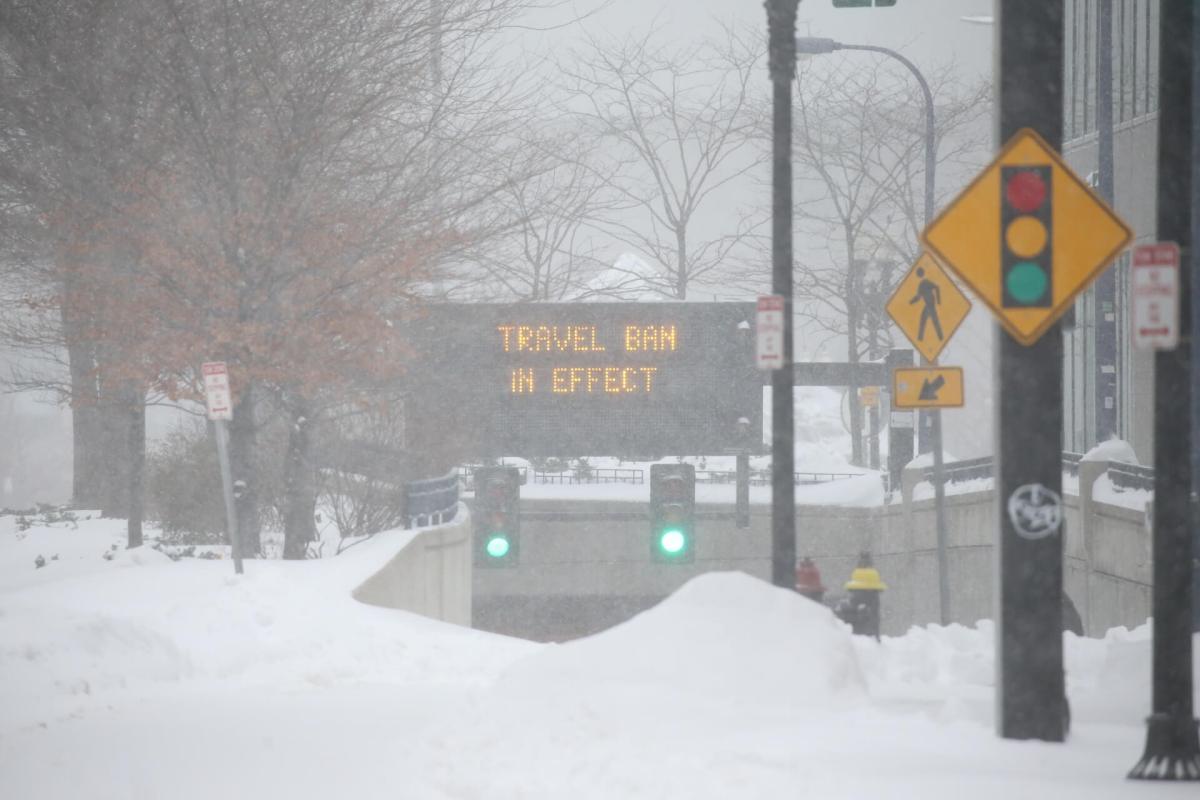 Travel ban lifted in western Mass.