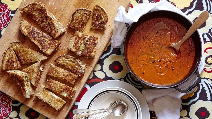 30 minute meal: Tomato soup with broccoli grilled cheese